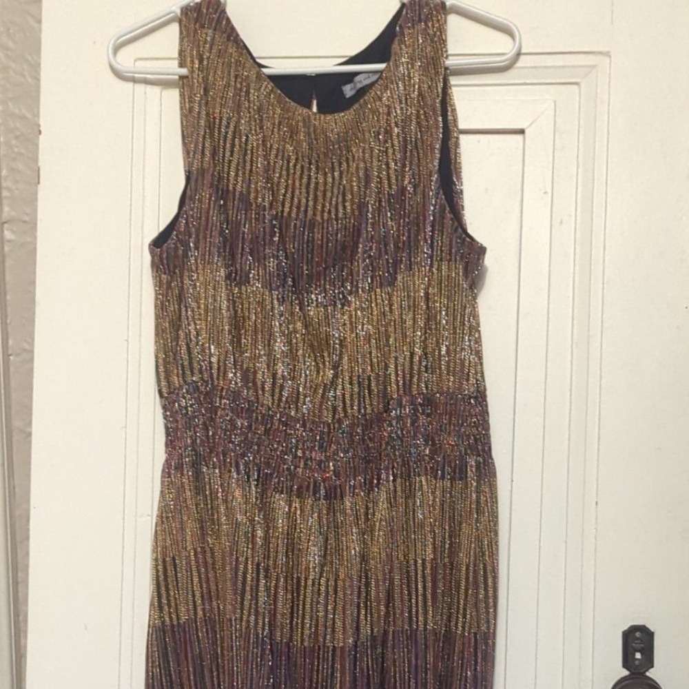 Danny & Nicole Gold Metallic Crinkle Gown Formal Dress Sz 18